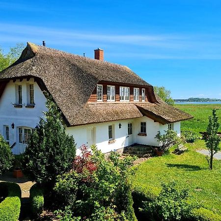 Alte Und Neue Buednerei Apartamento Groß Zicker Exterior foto